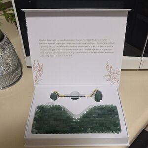 Green Aventurine Crystal Facial Roller and Mask Set.